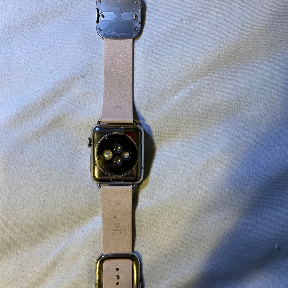Apple Watch Series 3 38mm band - Picture 1 of 4
